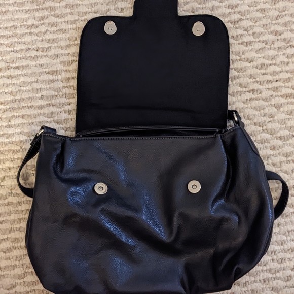 Nine West Purse - Picture 2 of 6